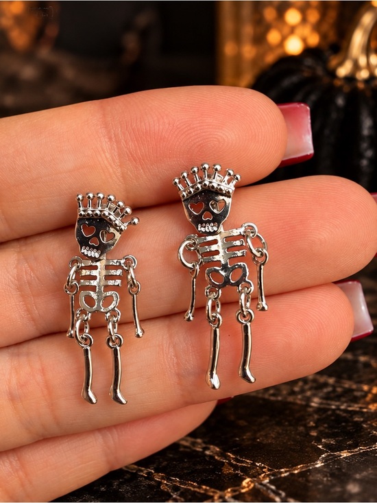 Jewelry - Halloween Silver Skeleton Drop Earrings